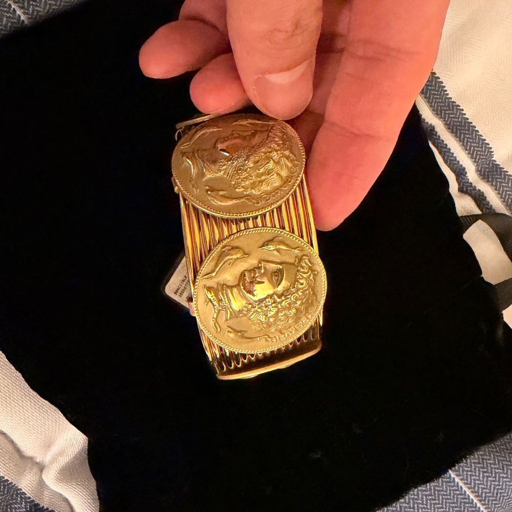 Dolce & Gabbana Gold Coil Bracelet - Picture 3 of 4